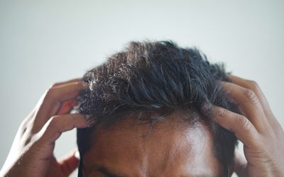 Enhance hair texture